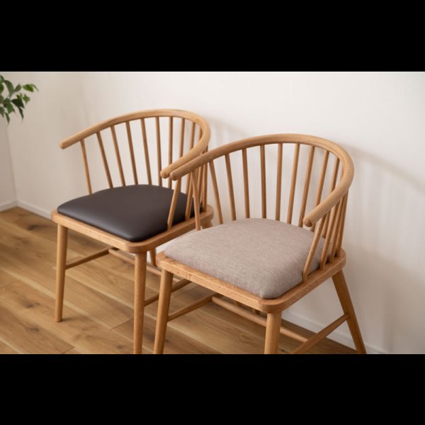 画像4: 身体を包み込む優しいデザインのウィンザーチェア【Wallance】2脚セット