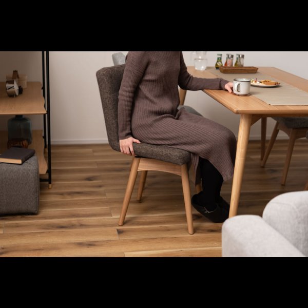 画像10: シンプルデザイン回転式ファブリックダイニングチェア【Ashton-RN】