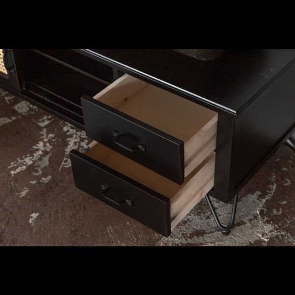 画像11: ラタンとブラックカラーの木材がおしゃれなTVボード＆チェスト【Meredith】