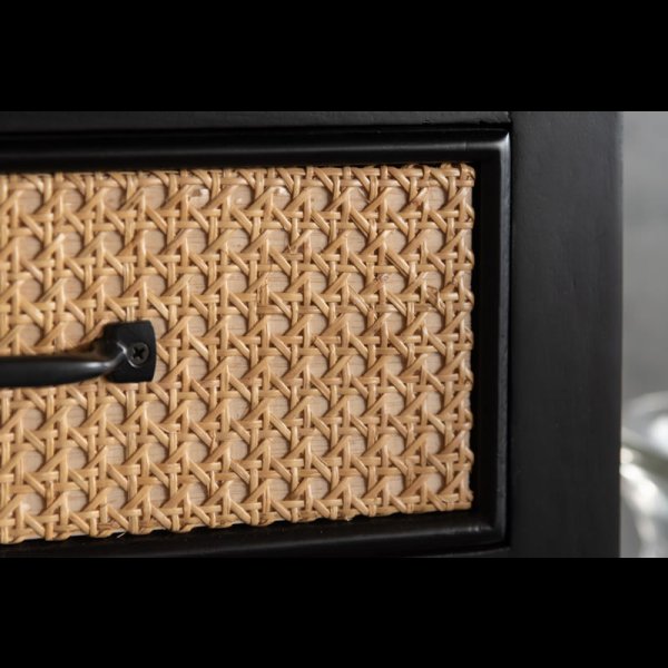 画像19: ラタンとブラックカラーの木材がおしゃれなTVボード＆チェスト【Meredith】