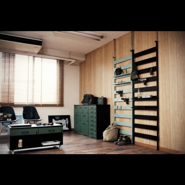 画像2: 日本製・完成品ミリタリーデザイン突っ張りラダーラック【Military8】