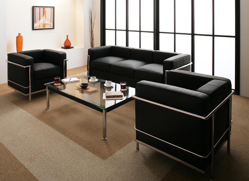ル・コルビジェデザイン LC2 3人掛けソファーを通販で安く買うなら 