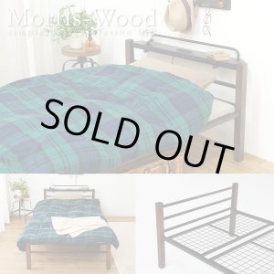 画像: 木脚とスチールの組み合わせがおしゃれな異素材スチールベッド【Morris-Wood】