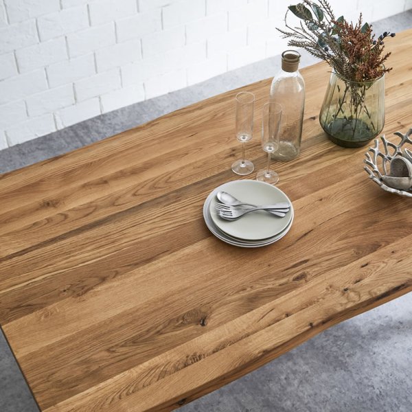 オーク無垢材仕様・一枚板風耳付きダイニングテーブル【Rodger】の激安