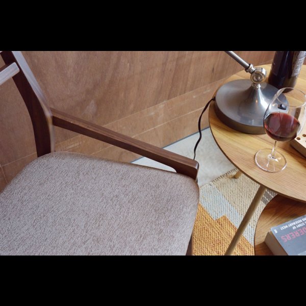 画像10: デザインが美しい日本製ダイニングチェア【Fabian】選べる肘タイプ (10)